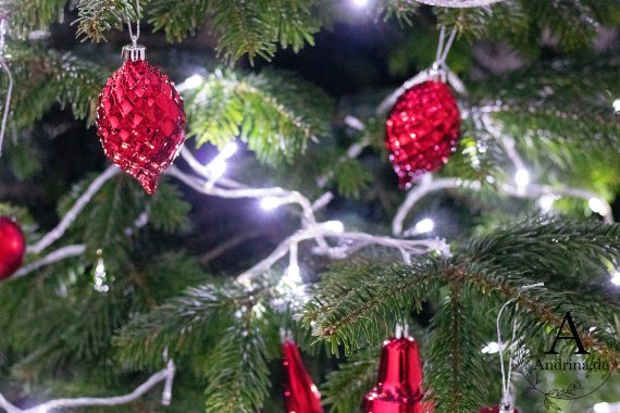 Weihnachtsbaum haltbar machen