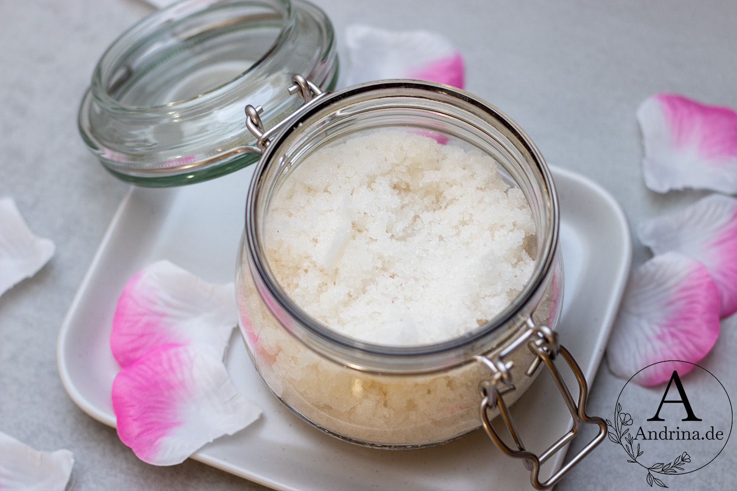 Weiche Haut durch Meersalz-Peeling - Andrina.de